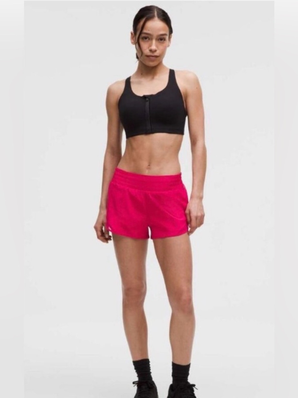 NWT  Hotty Hot High-Rise Lined Short 2.5” pink dragon fruit